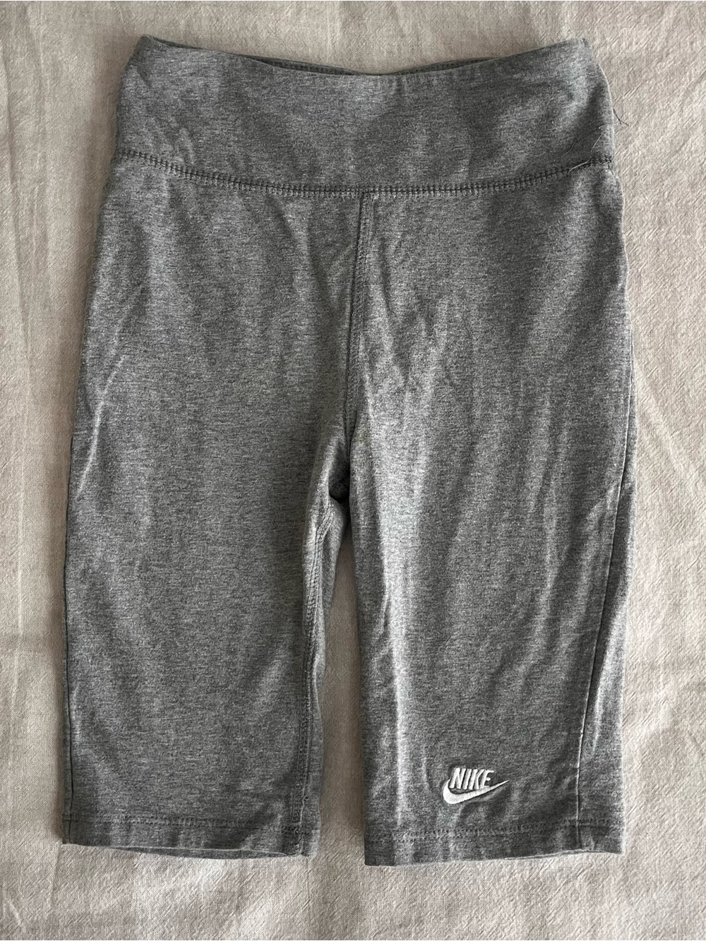 Nike Girls Gray Athletic Leggings Shorts
